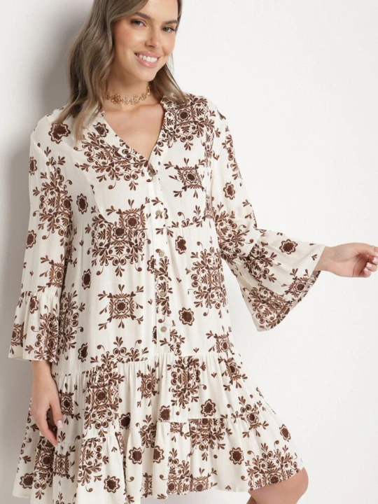 Zdjęcie produktu Brązowa Wiskozowa Sukienka z Geometrycznym Wzorem Filavara M&d Fashion