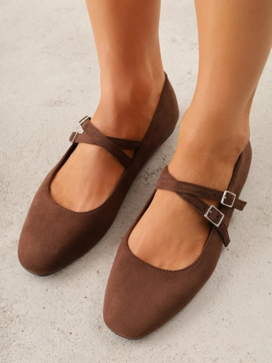 Zdjęcie produktu Brązowe Balerinki w Stylu Mary Jane VICES z Imitacji Zamszu Natinare