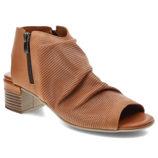 Zdjęcie produktu Brązowe Sandały Venezia Stylowe Buty Damskie