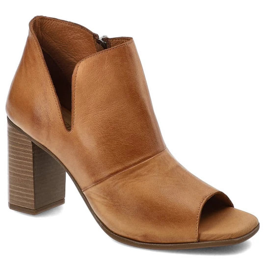 Zdjęcie produktu Brązowe Sandały Venezia Stylowe Skórzane Buty