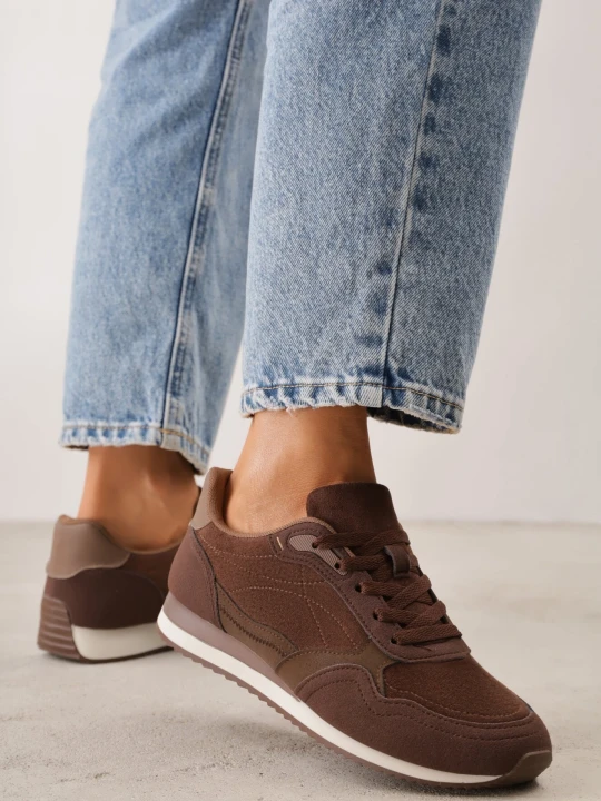 Zdjęcie produktu Brązowe Sneakersy Casualowe z Imitacji Zamszu z Podeszwą z Bieżnikiem Alevtina Marquiiz