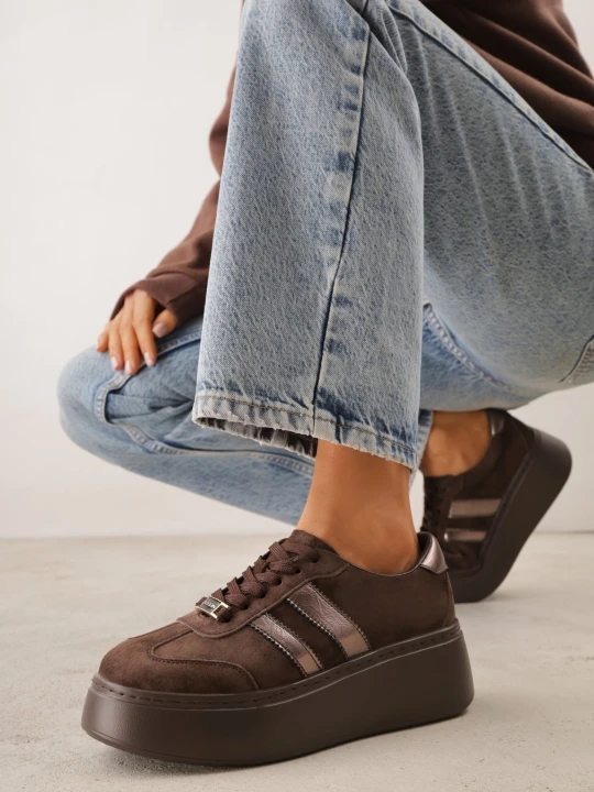 Zdjęcie produktu Brązowe Sneakersy na Platformie z Zamszu Naturalnego ze Skórzaną Wkładką Heizeiros Goodin