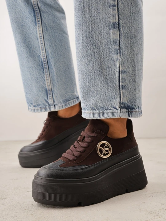 Zdjęcie produktu Brązowe Sneakersy Vices na Platformie Zdobione Okrągłą Aplikacją Wodvire