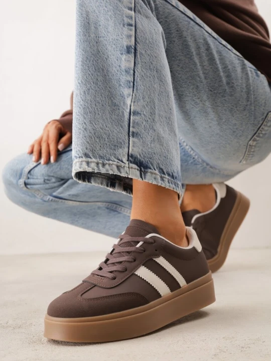Zdjęcie produktu Brązowe Sneakersy VICES Typu Tenisówki na Platformie z Paskami po Bokach Zidilla