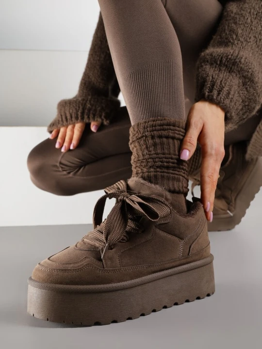 Zdjęcie produktu Brązowe Sneakersy Vices w Stylu Śniegowców na Platformie z Ozdobnym Futerkiem Nalirea