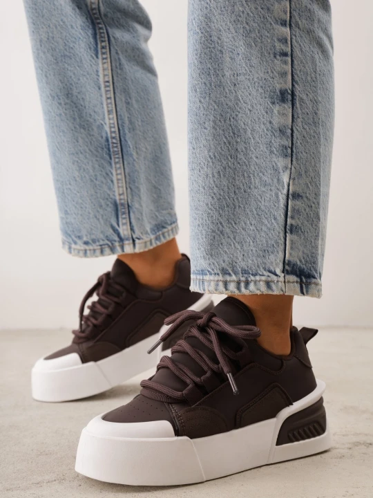 Zdjęcie produktu Brązowe Sneakersy w Stylu Trampek na Grubej Podeszwie Danimira