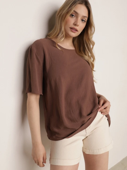 Zdjęcie produktu Brązowy Minimalistyczny T-shirt z Teksturowanej Tkaniny z Bawełną Shinost J&x
