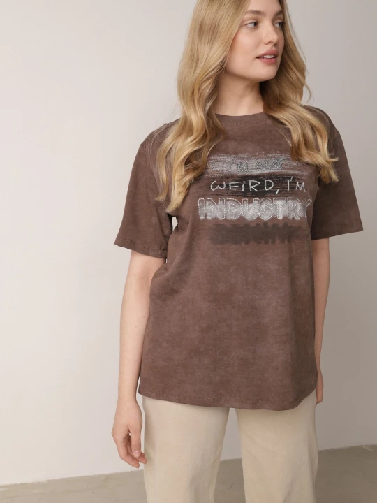 Zdjęcie produktu Brązowy T-shirt z Bawełny o Kroju Oversize z Napisem Orinvyra Romee's