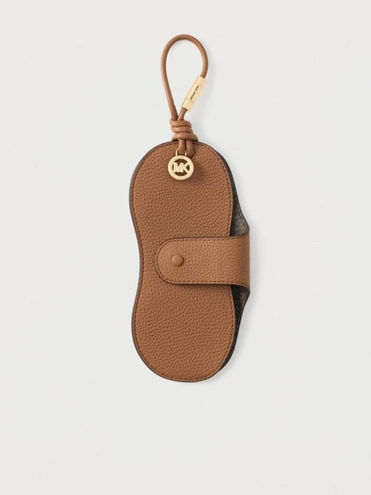 Zdjęcie produktu Breloczek Michael Kors brązowy