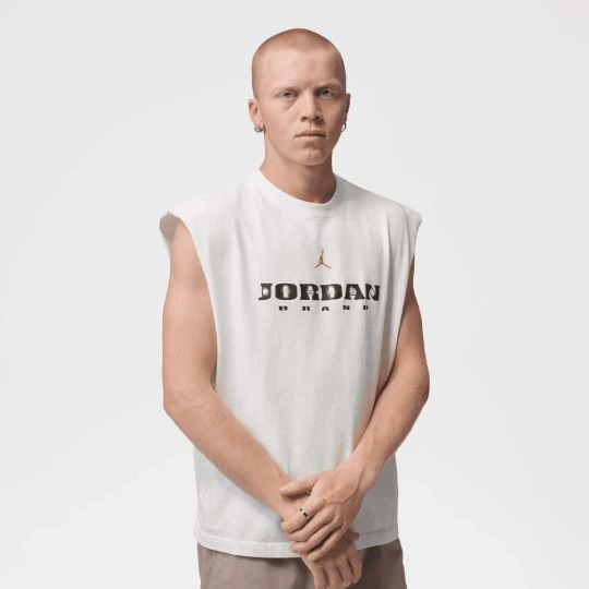 Zdjęcie produktu Brooklyn Graphic Sleeveless Muscle Top Jordan beż