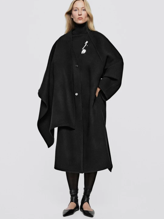 Zdjęcie produktu Broszka Liść – Limited Edition - Srebrny - Massimo Dutti - Female