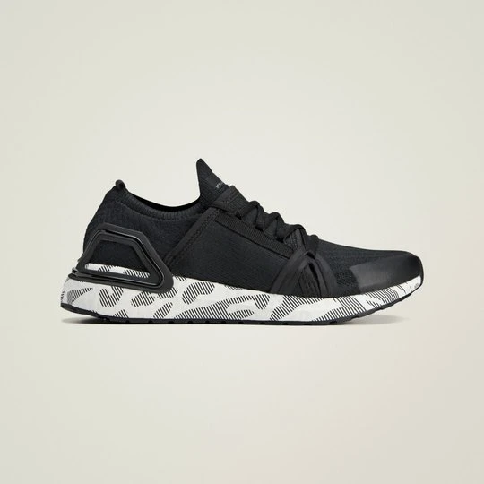 Zdjęcie produktu Buty adidas by Stella McCartney Ultraboost DNA czarny