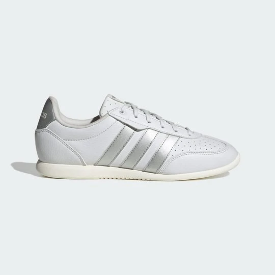 Zdjęcie produktu BUTY BARREDA LO Adidas