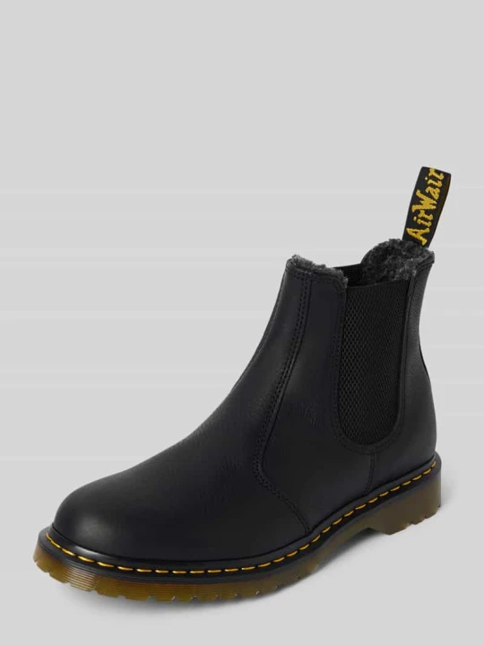 Zdjęcie produktu Buty chelsea z detalem z logo Dr. Martens Czarny
