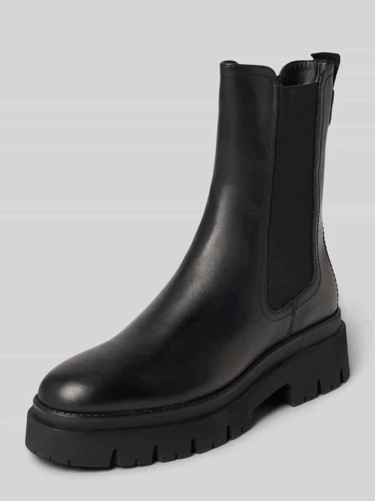 Zdjęcie produktu Buty chelsea ze skóry naturalnej Tamaris Czarny