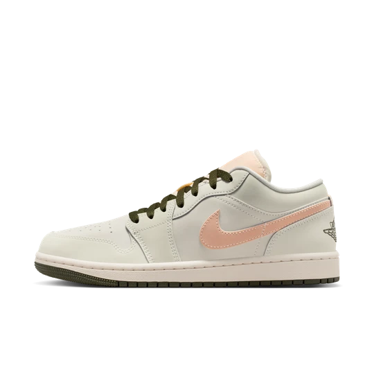 Zdjęcie produktu Buty damskie Air Jordan 1 Low - Biel