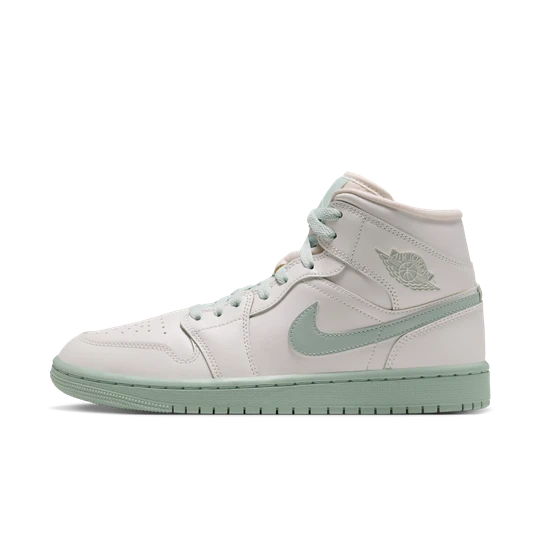 Zdjęcie produktu Buty damskie Air Jordan 1 Mid - Biel