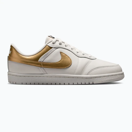 Zdjęcie produktu Buty damskie Nike Air Jordan Skyline Low swan / black / metallic gold Nike Jordan Biały