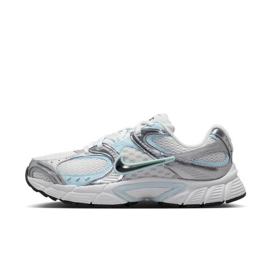 Zdjęcie produktu Buty damskie Nike V5 RNR z akcentami odbijającymi światło - Szary