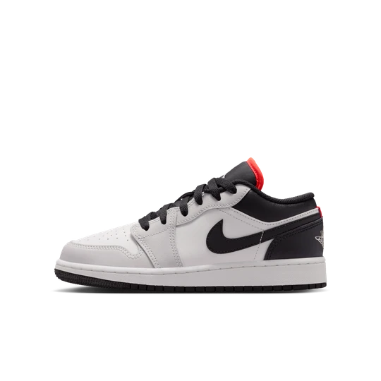 Zdjęcie produktu Buty dla dużych dzieci Air Jordan 1 Low - Czerń