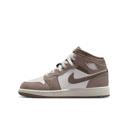 Zdjęcie produktu Buty dla dużych dzieci Air Jordan 1 Mid - Szary