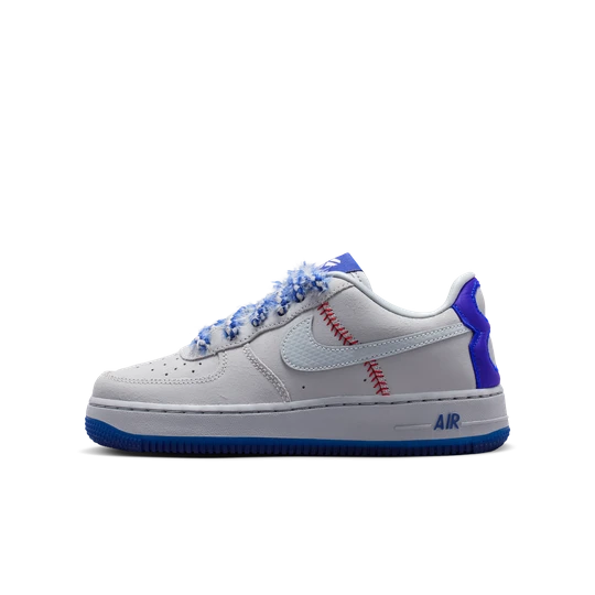 Zdjęcie produktu Buty dla dużych dzieci Kobe Air Force 1 Low - Szary Nike