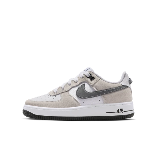 Zdjęcie produktu Buty dla dużych dzieci Nike Air Force 1 LV8 - Biel