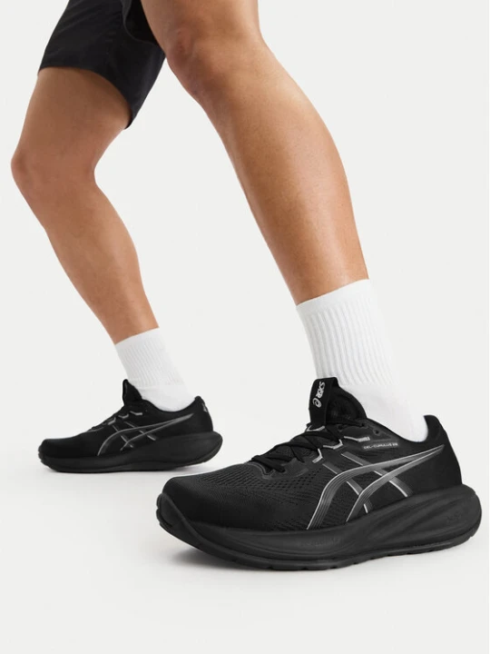 Zdjęcie produktu Buty do biegania Asics Gel-Cumulus 28 1011C143 Czarny