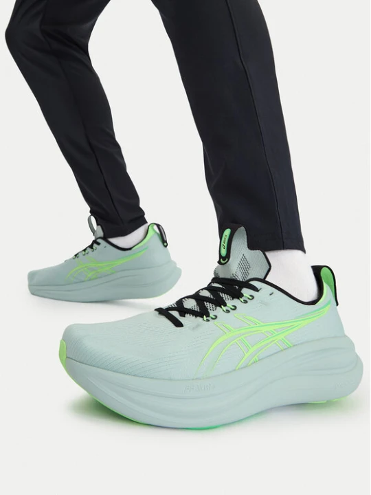 Zdjęcie produktu Buty do biegania Asics Gel-Nimbus 28 1011C127 Niebieski