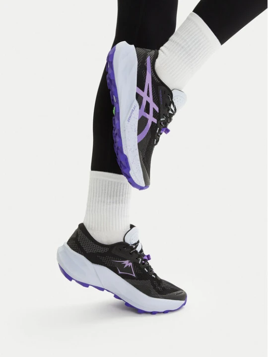 Zdjęcie produktu Buty do biegania Asics Trabuco 14 1012B938 Czarny