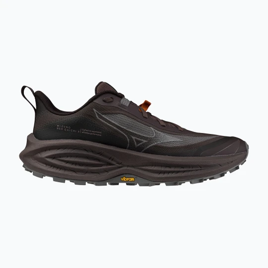 Zdjęcie produktu Buty do biegania damskie Mizuno Neo Daichi 10 raisin / quiet shade / black bean Bordowy