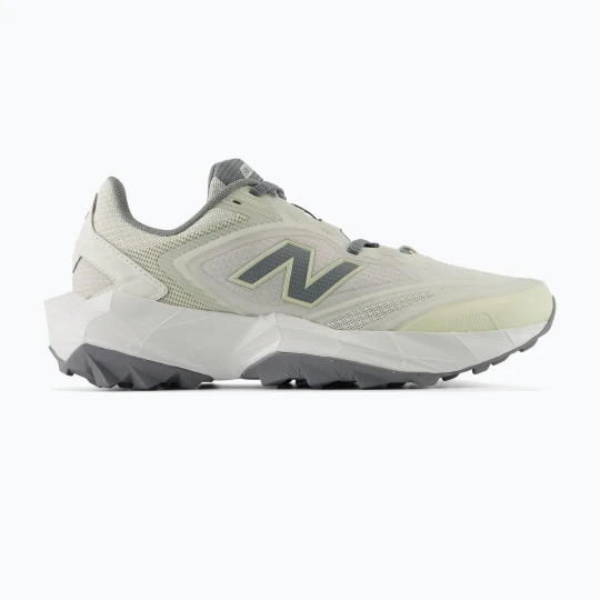 Zdjęcie produktu Buty do biegania damskie New Balance Tektrel Utility V1 sea salt / reflection / neo flame Biały