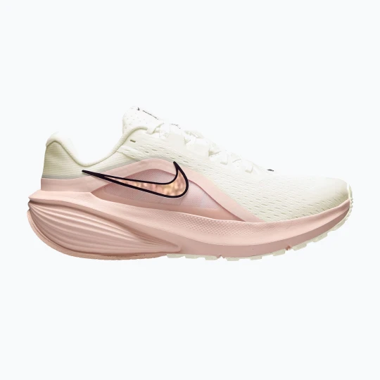 Zdjęcie produktu Buty do biegania damskie Nike Downshifter 14 sail / orange pearl / phantom / desert berry Biały