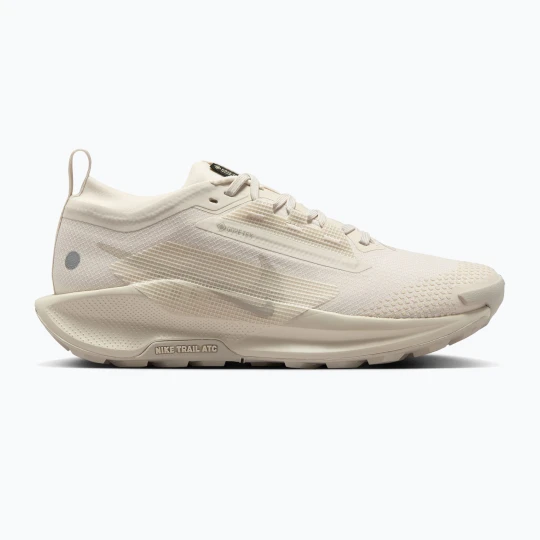 Zdjęcie produktu Buty do biegania damskie Nike Pegasus Trail 5 GTX light orewood brown/safety orange/cream Ii Beżowy
