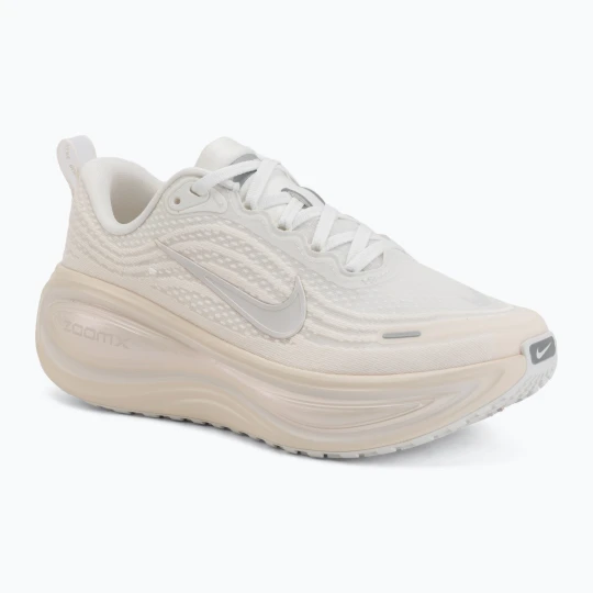 Zdjęcie produktu Buty do biegania damskie Nike Vomero Plus ESS summit white / phantom / pure platinum / chalk