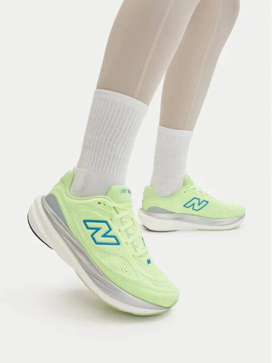 Zdjęcie produktu Buty do biegania New Balance Infinion 1080 v15 W108099D Zielony