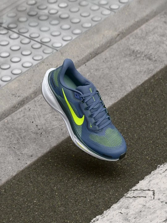 Zdjęcie produktu Buty do biegów ulicznych Nike fioletowy