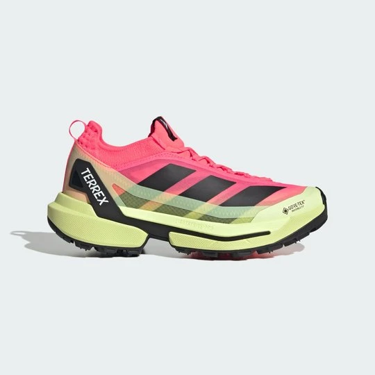 Zdjęcie produktu Buty do pieszych wycieczek Terrex Skychaser Ultra GORE-TEX® Adidas żółty