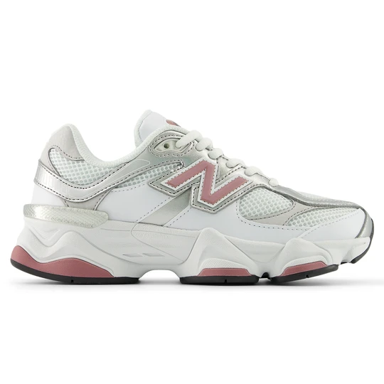 Zdjęcie produktu Buty dziecięce New Balance G906082T – białe