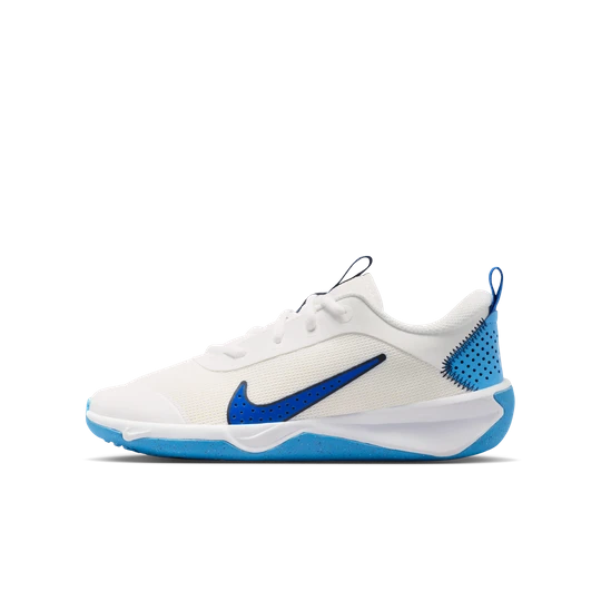 Zdjęcie produktu Buty halowe dla dużych dzieci Nike Omni Multi-Court - Biel