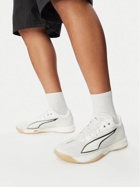Zdjęcie produktu Buty halowe Puma Accelerate Nitro SQD 5 109016 02 Biały