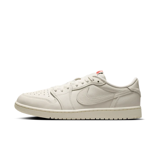 Zdjęcie produktu Buty męskie Air Jordan 1 Retro Low - Biel