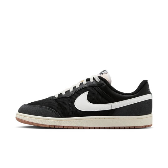 Zdjęcie produktu Buty męskie Air Jordan Skyline Low - Czerń