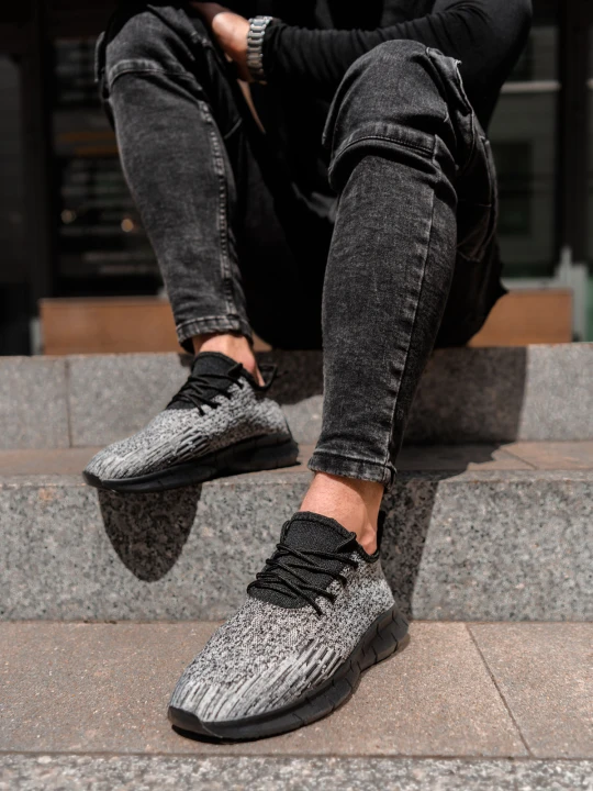Zdjęcie produktu Buty męskie sneakersy - szare V5 - Rozmiar: 41 Ombre Clothing