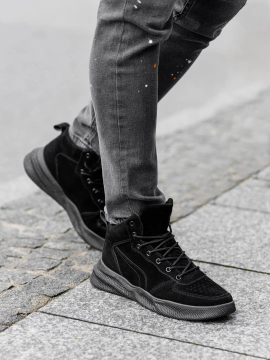 Zdjęcie produktu Buty męskie sneakersy wysokie - czarne V3 - Rozmiar: 40 Ombre Clothing
