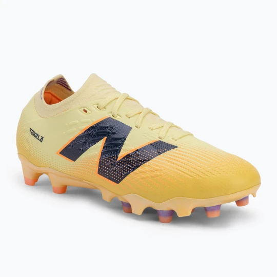 Zdjęcie produktu Buty piłkarskie męskie New Balance Tekela Pro Low Laced V4+ FG beige
