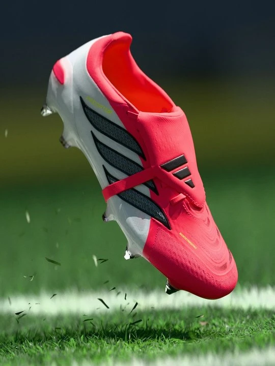 Zdjęcie produktu Buty piłkarskie na twardą nawierzchnię Adidas czerwony