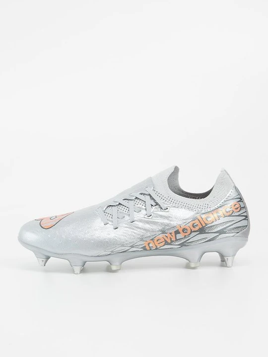 Zdjęcie produktu Buty piłkarskie na miękką nawierzchnię New Balance srebrny