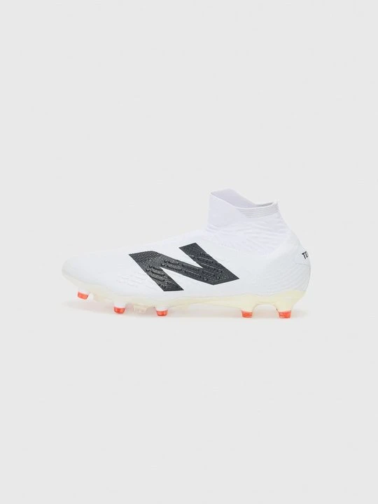 Zdjęcie produktu Buty piłkarskie na miękką nawierzchnię New Balance biały