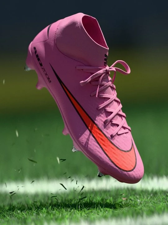 Zdjęcie produktu Buty piłkarskie na miękką nawierzchnię Nike morelowy